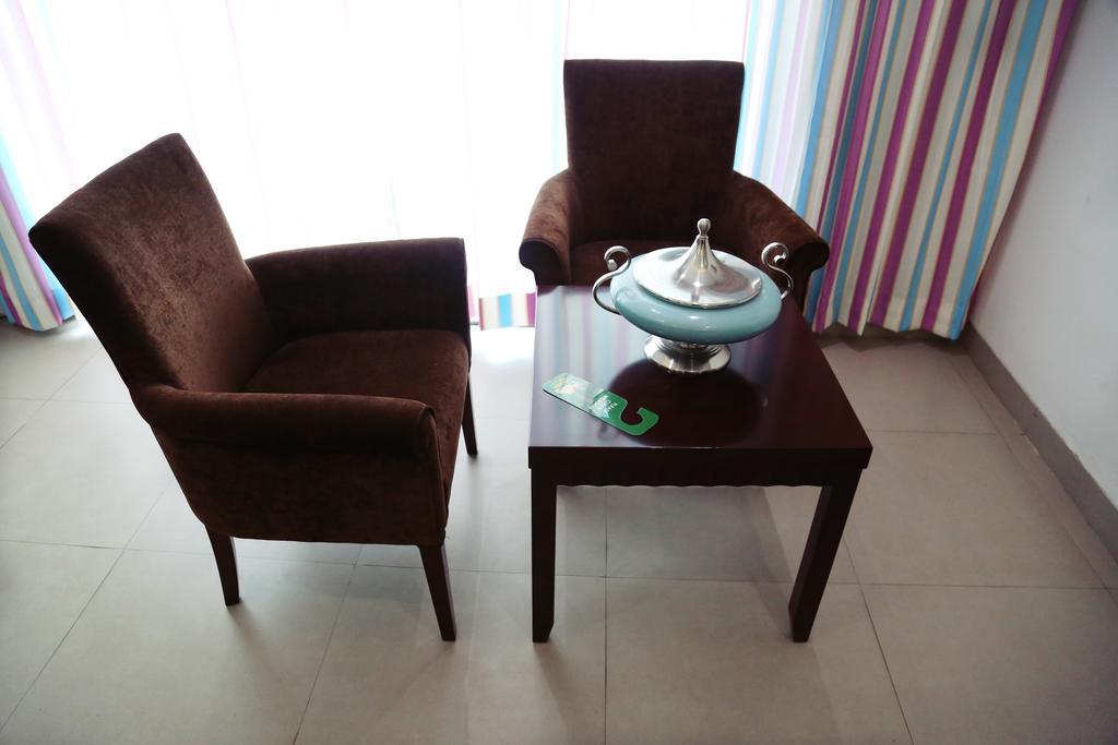 Oyo 710 Hotel Kshitij Pune Dış mekan fotoğraf