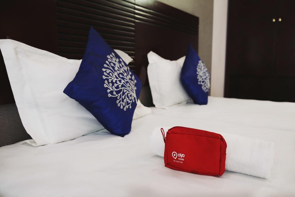Oyo 710 Hotel Kshitij Pune Dış mekan fotoğraf